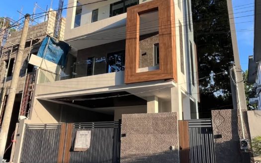 5-BedroomHouseandLotforSaleinSta.BarbaraRoyaleTandangSoraQuezonCity-1.jpg