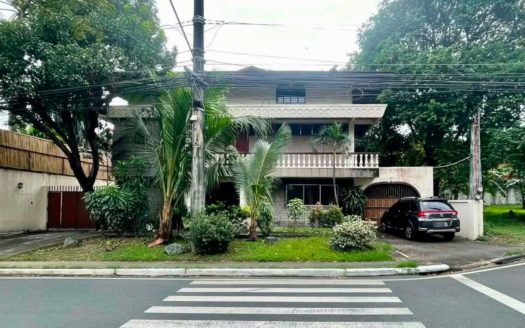 Notable5-BedroomHouseandLotforSaleinAlabangHillsMuntinlupa-1-1.jpg