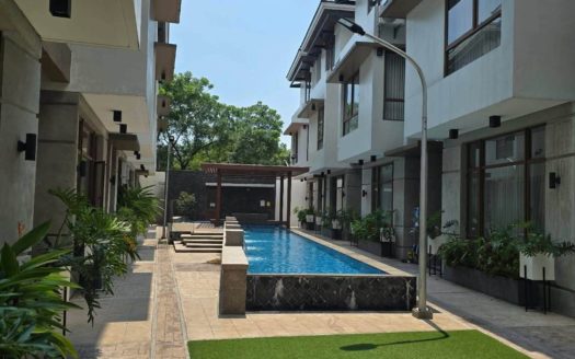 4-BedroomTownhouseforSaleinQuezonCity-1.jpg