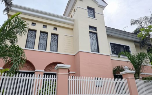 3-BedroomHouseandLotforSaleinVistaRealClassicaQuezonCity-1.jpg