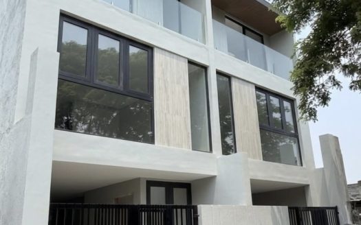 4-BedroomTownhouseforSaleinVistaVerdeNorthCaloocan-1.jpg
